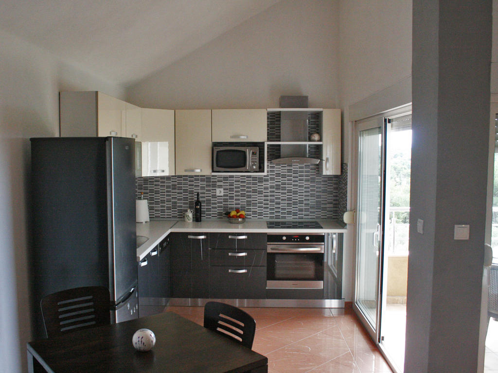 Apartments Kristina Milna  Room photo
